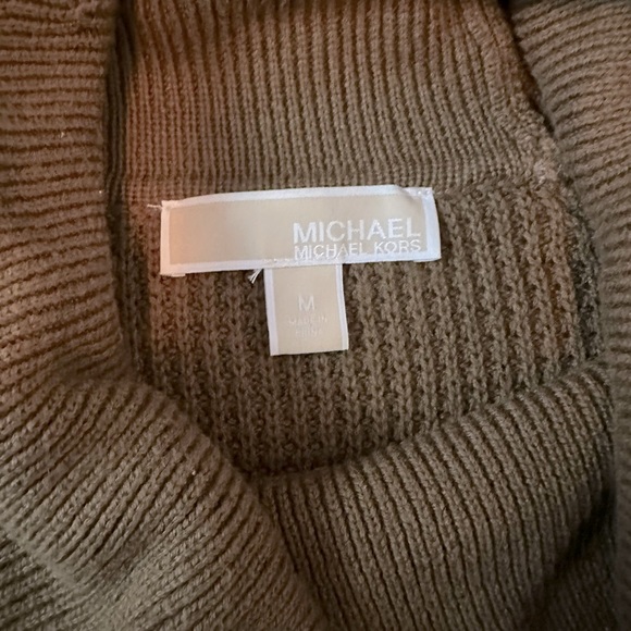 Michael Kors Cowl Neck Sweater Women’s Size Medium - Picture 6 of 7